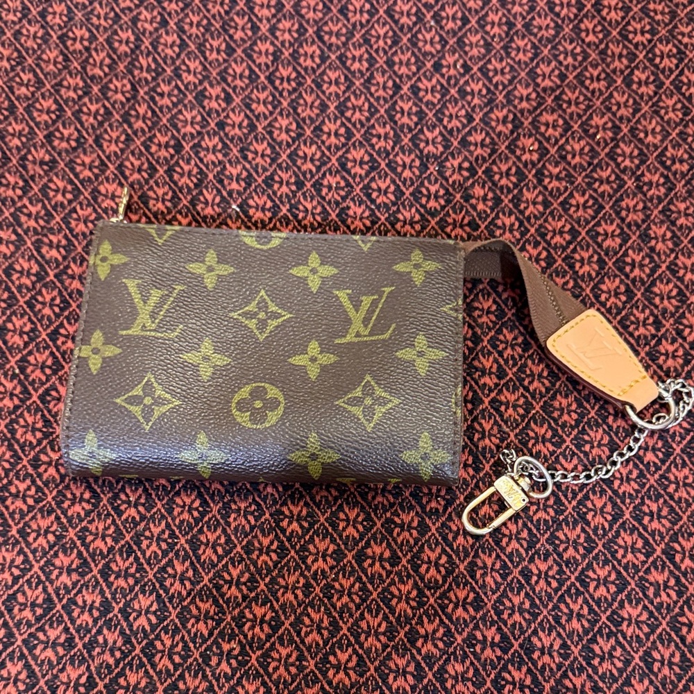 Louis Vuitton Monogram Wristlet Pouch